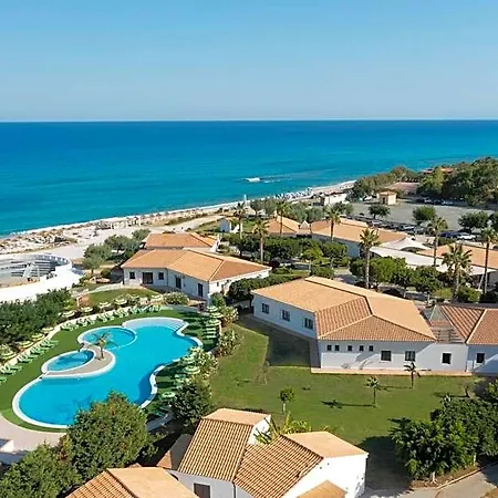 Voi Le Muse Essentia Hotel 4*